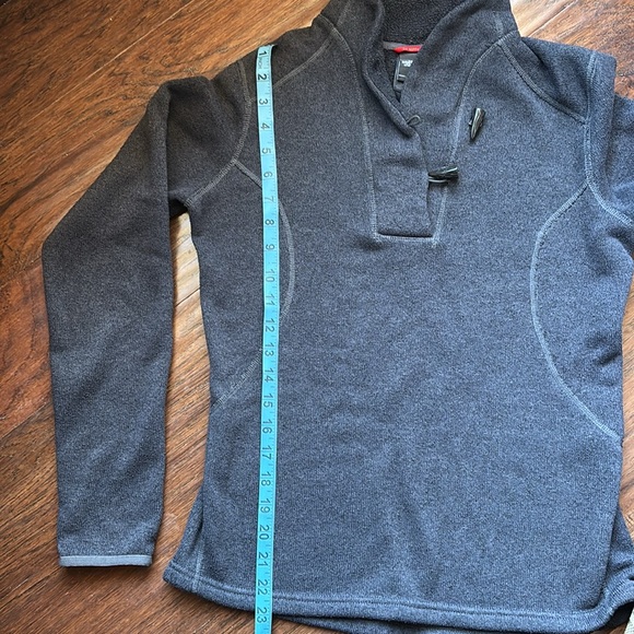 The North Face Sweater with Toggle Buttons - Picture 8 of 10
